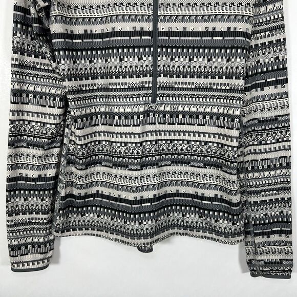 Nike Pro Dri-Fit Half Zip Pullover Jacket Womens Size Medium Gray Geometric - Picture 3 of 13